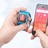 8 Ways (And Recommended Apps) To Use Fitness Wearables To Achieve Your Fitness Goals
