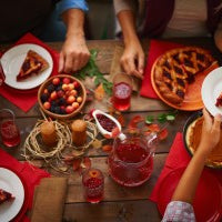 10 Scientifically Proven Ways to Keep Off the Holiday Weight Gain