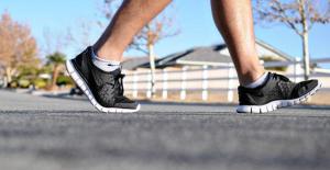 Infographics: How Walking Improves Longevity