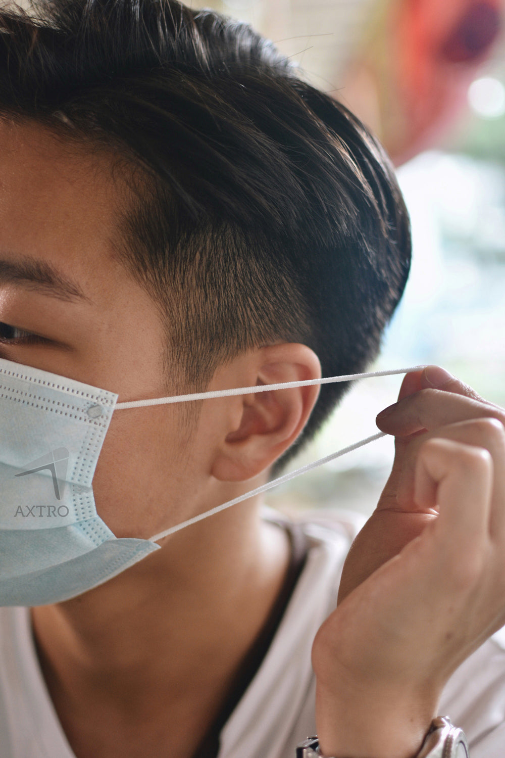 Here’s how to properly wear and dispose a face mask